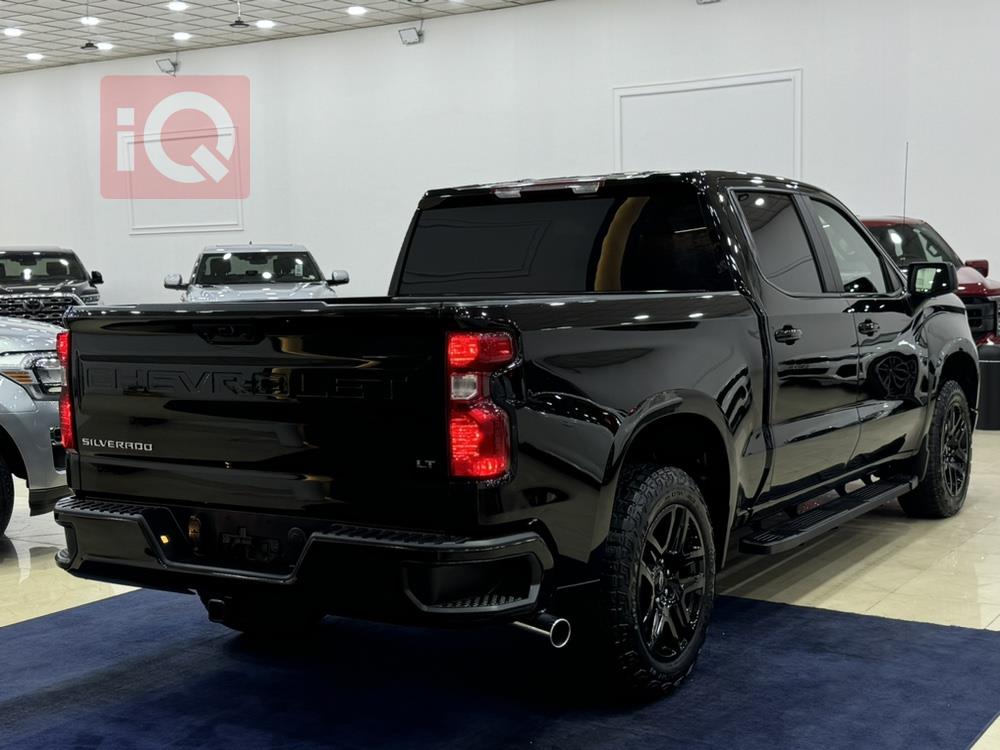 Chevrolet Silverado